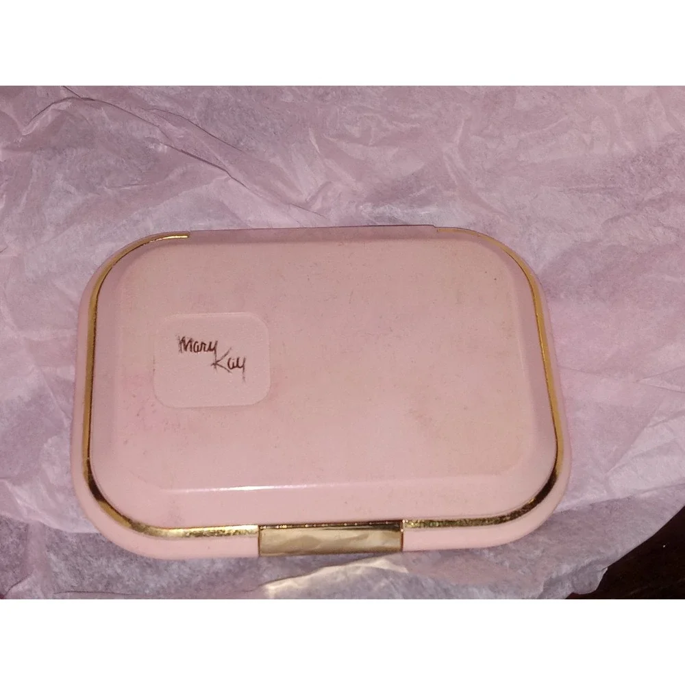 Mary Kay Pink Color Compact w Powder Perfect Cheek Color Maple